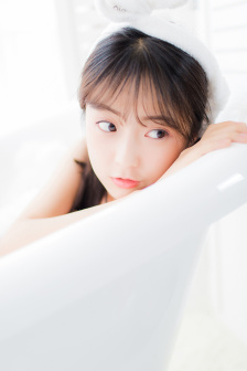 《丰满女人》伦理hd